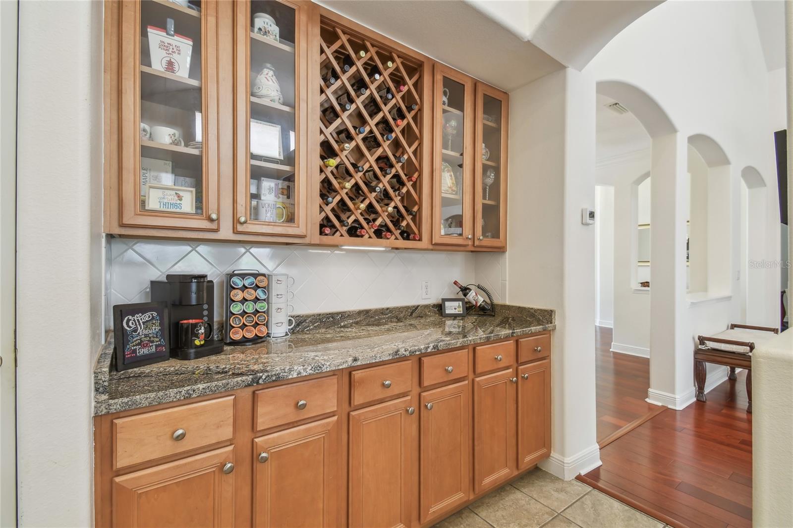 Image 22 of 74 For 10229 Waterside Oaks Drive
