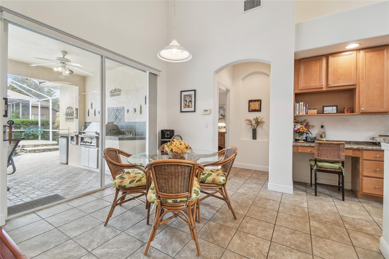 Image 26 of 74 For 10229 Waterside Oaks Drive