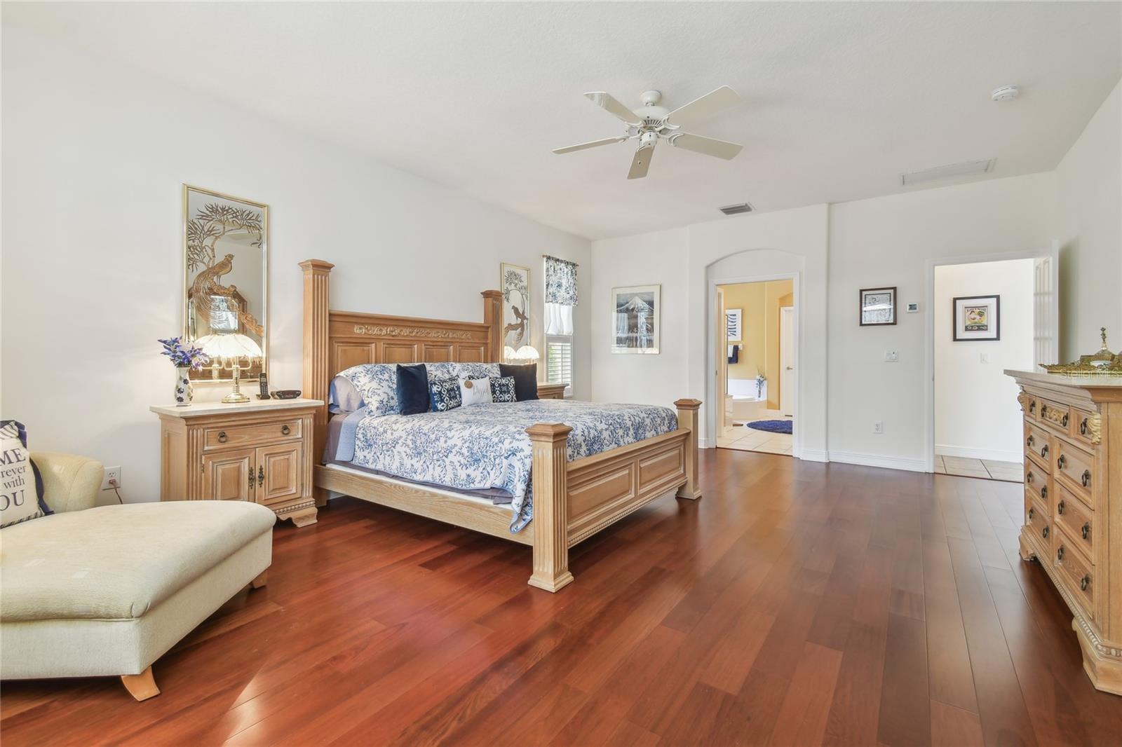 Image 30 of 74 For 10229 Waterside Oaks Drive