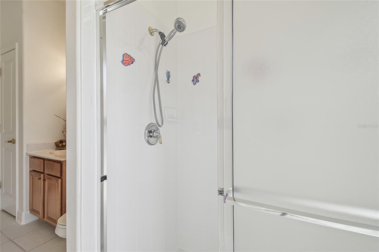 Image 42 of 74 For 10229 Waterside Oaks Drive