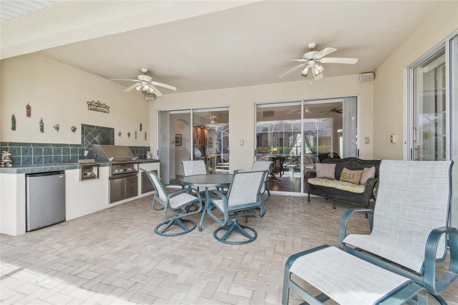 Image 44 of 74 For 10229 Waterside Oaks Drive