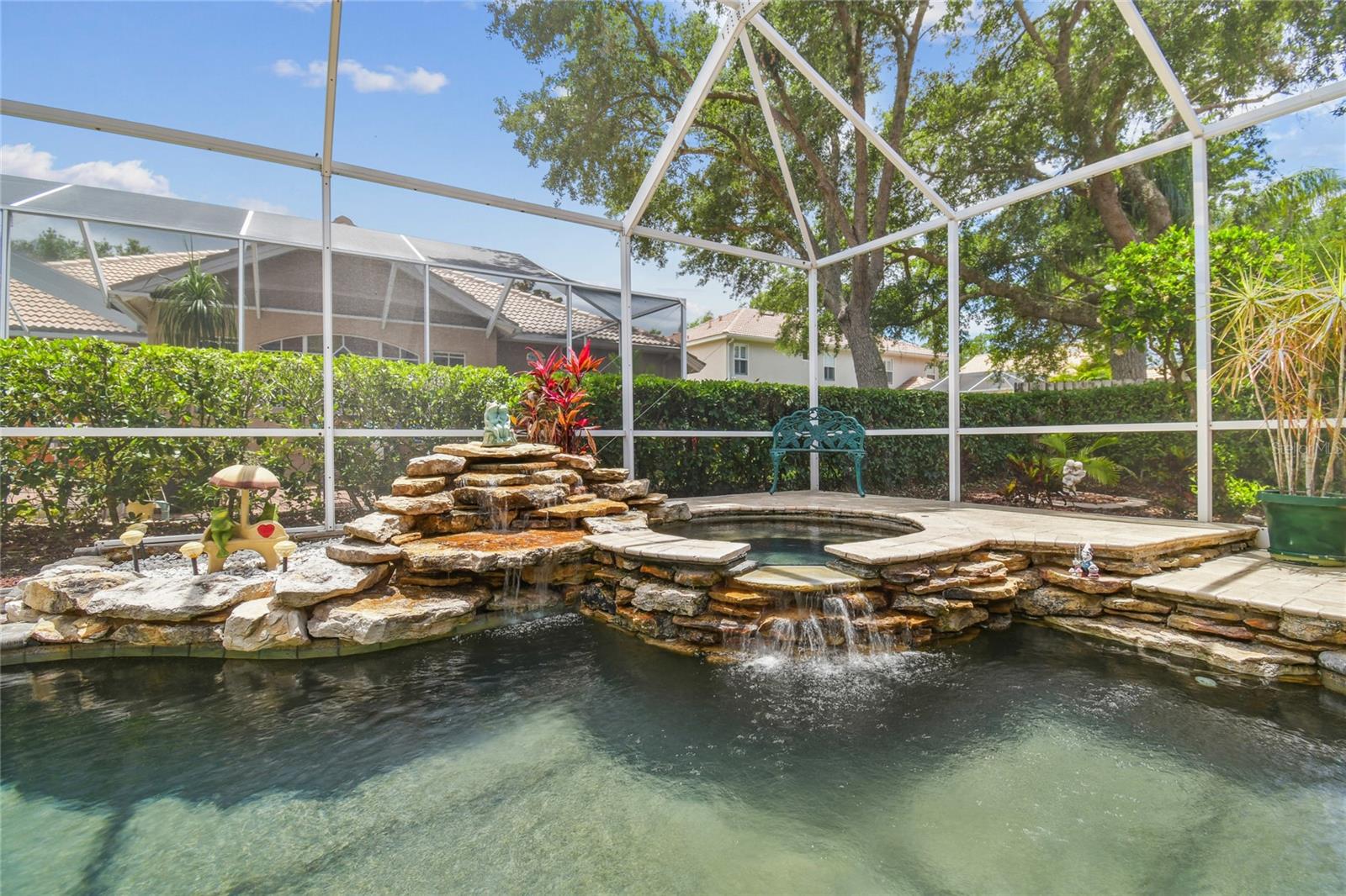 Image 47 of 74 For 10229 Waterside Oaks Drive