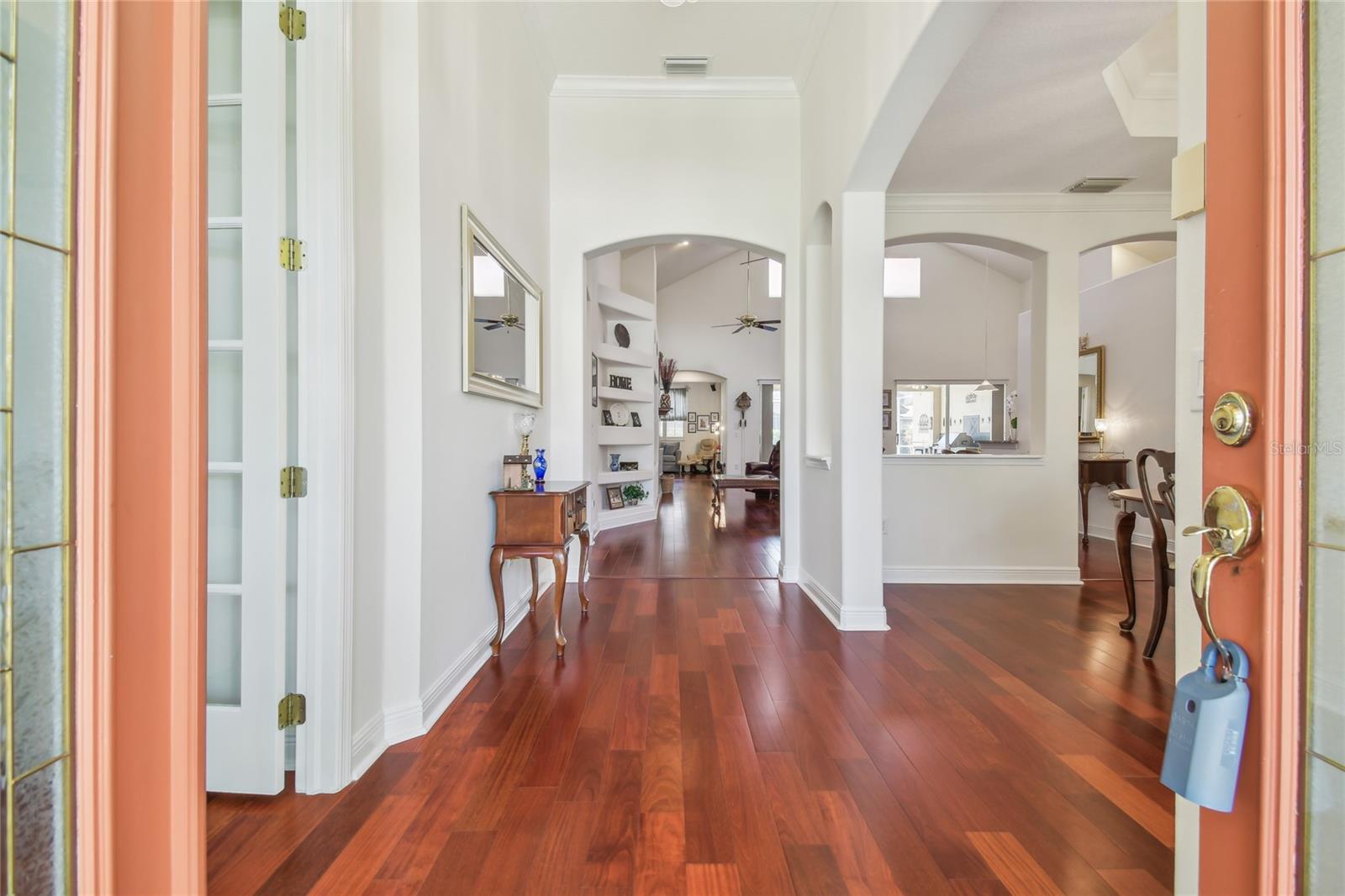 Image 5 of 74 For 10229 Waterside Oaks Drive