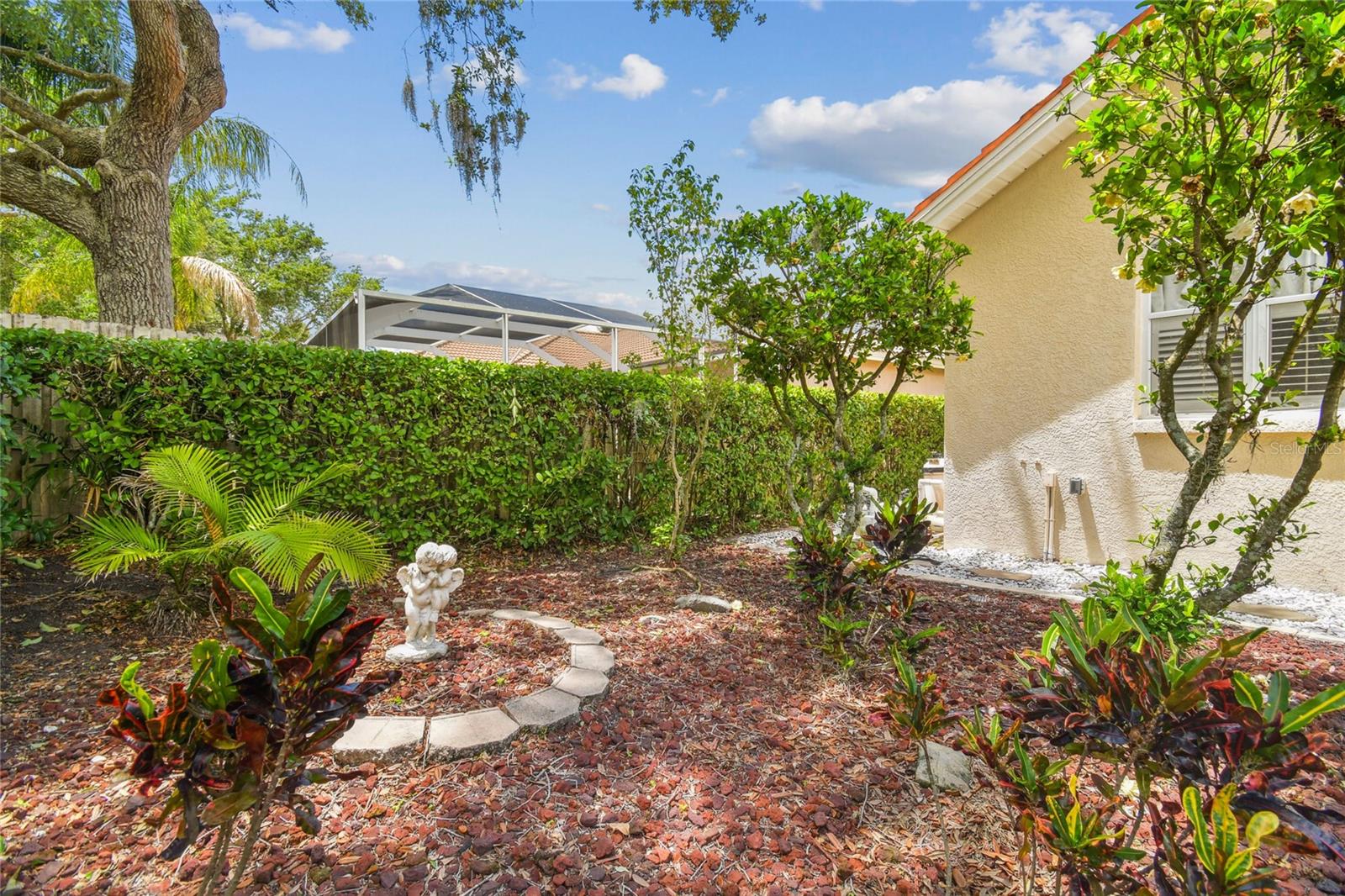 Image 52 of 74 For 10229 Waterside Oaks Drive