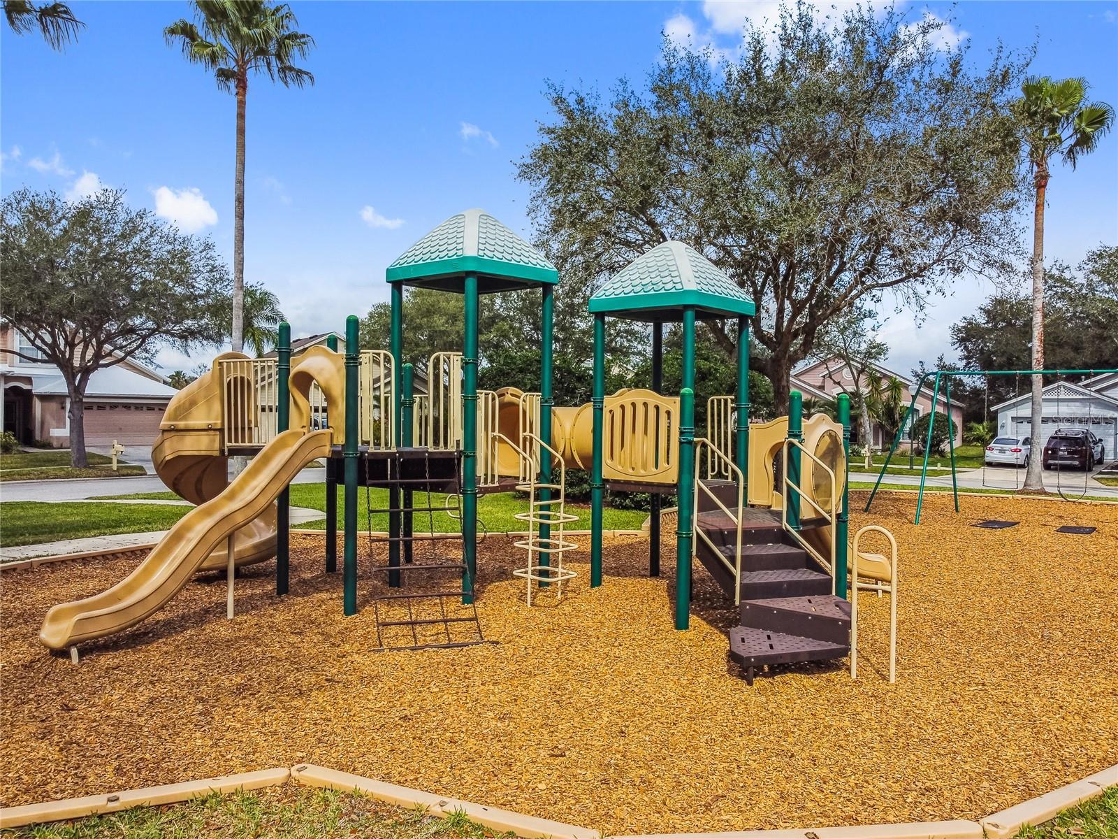 Image 68 of 74 For 10229 Waterside Oaks Drive