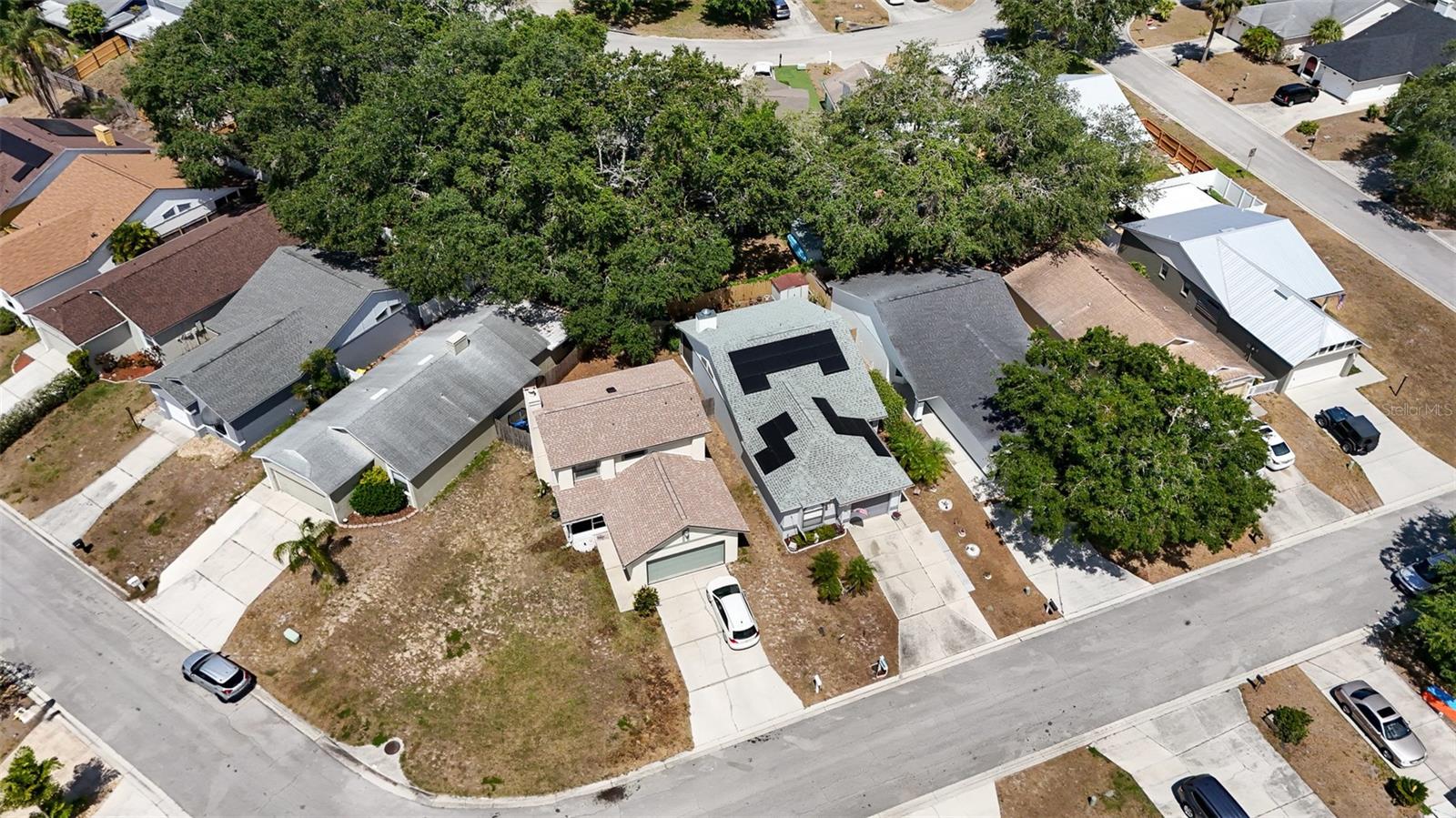 Image 33 of 34 For 640 Lake Dexter Circle