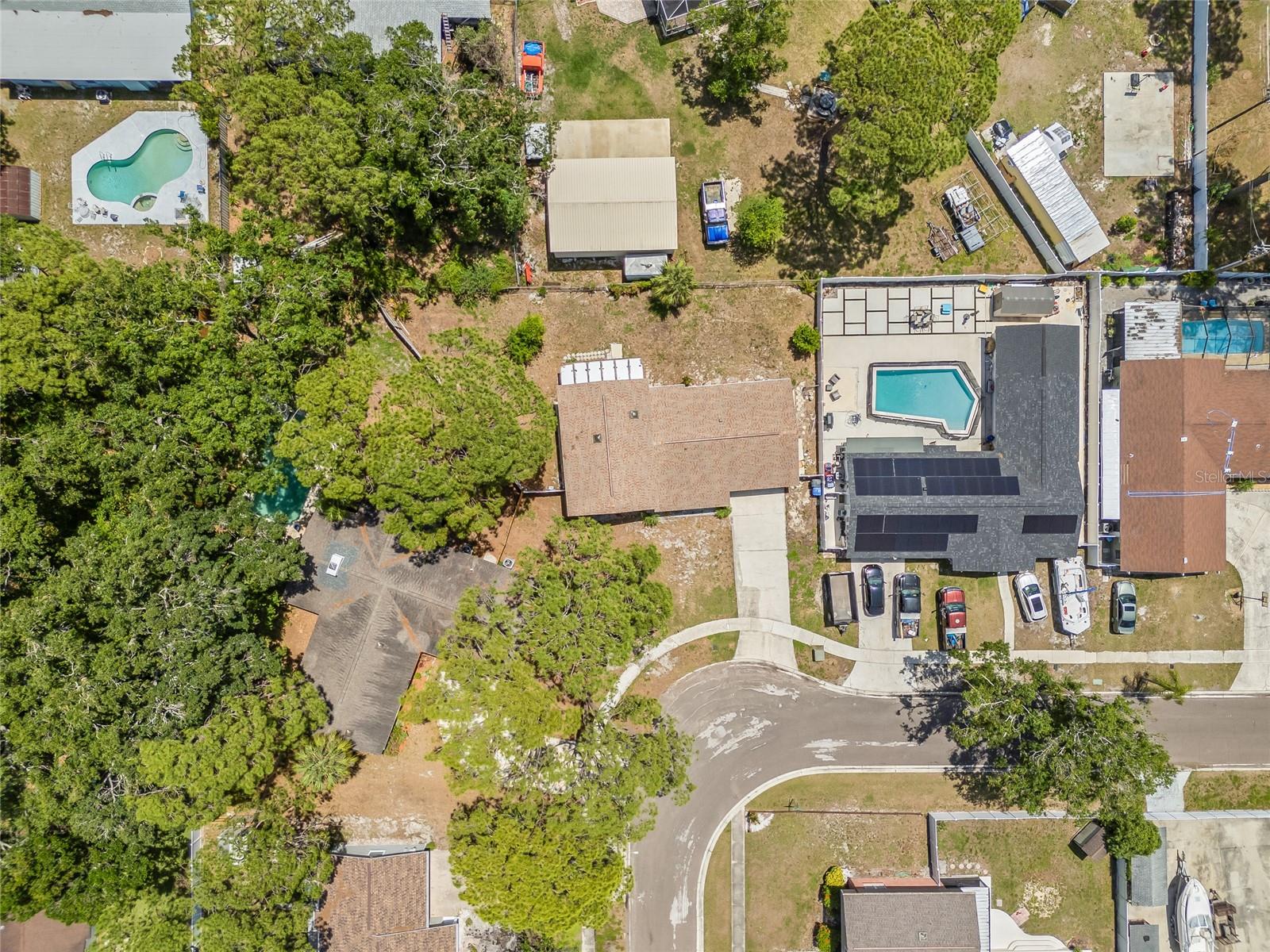 Listing photo id 45 for 6607 Larimer Drive