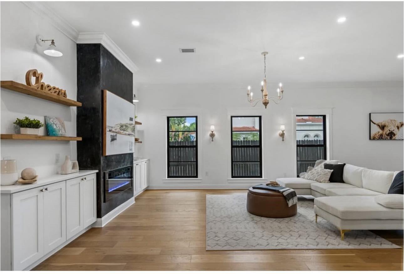 Image 11 of 85 For 3501 Tacon Street
