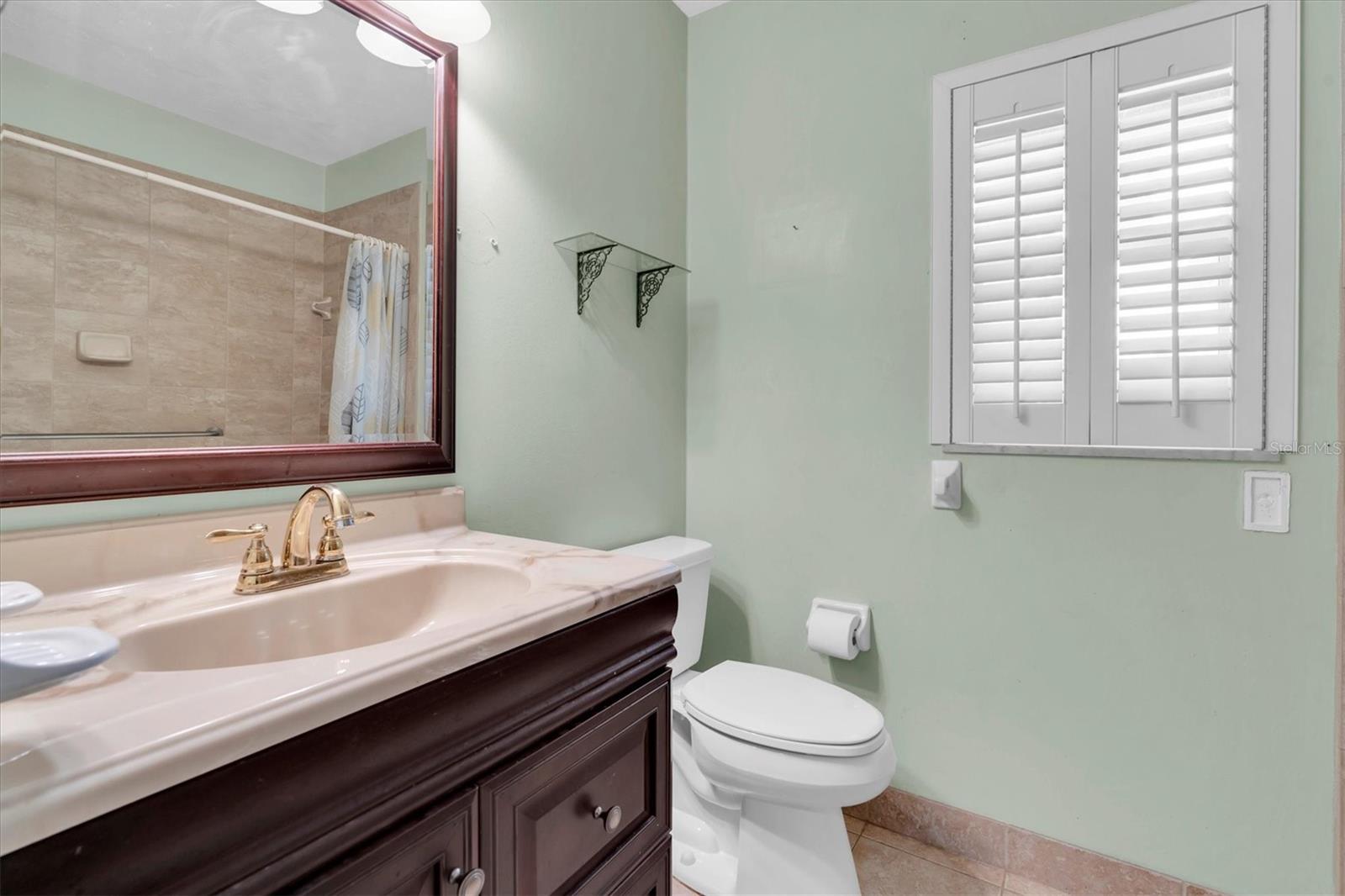 Image 14 of 66 For 13533 Bay Lake Lane