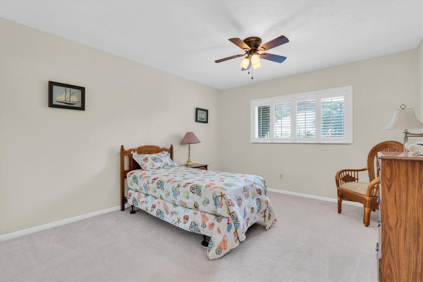 Image 22 of 66 For 13533 Bay Lake Lane