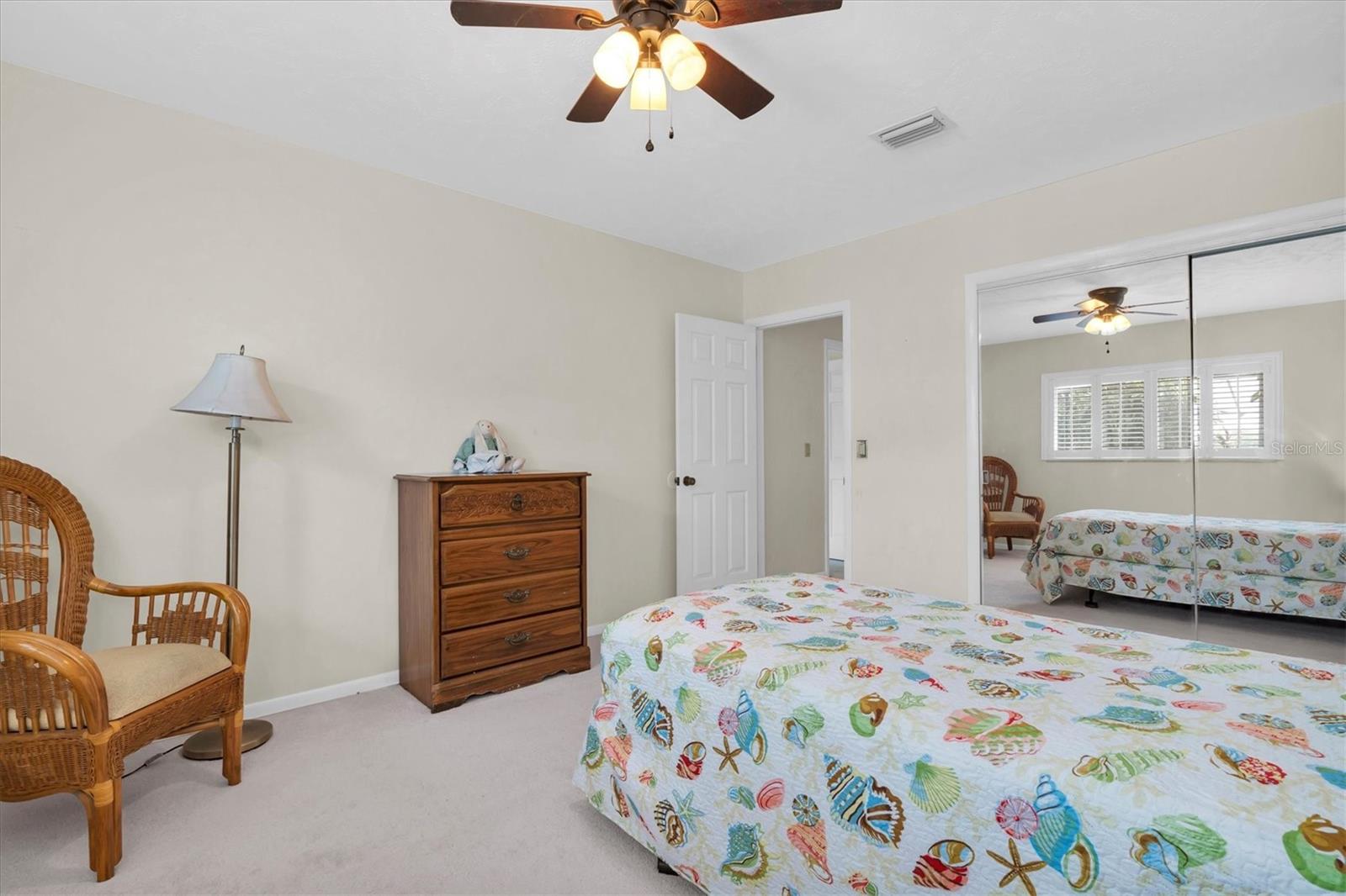 Image 23 of 66 For 13533 Bay Lake Lane