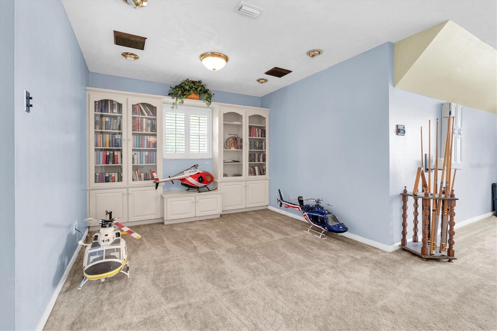 Image 31 of 66 For 13533 Bay Lake Lane