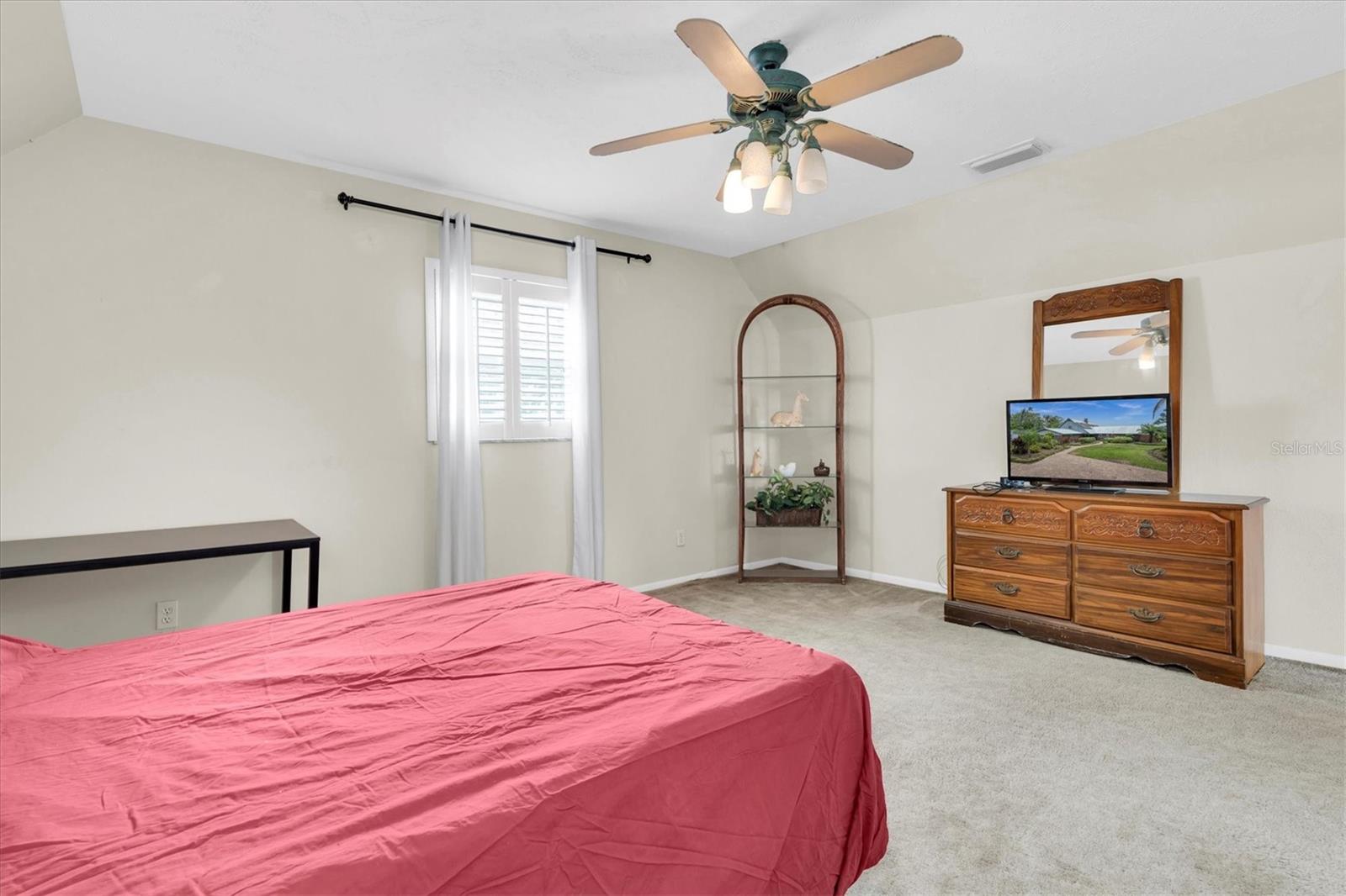 Image 34 of 66 For 13533 Bay Lake Lane