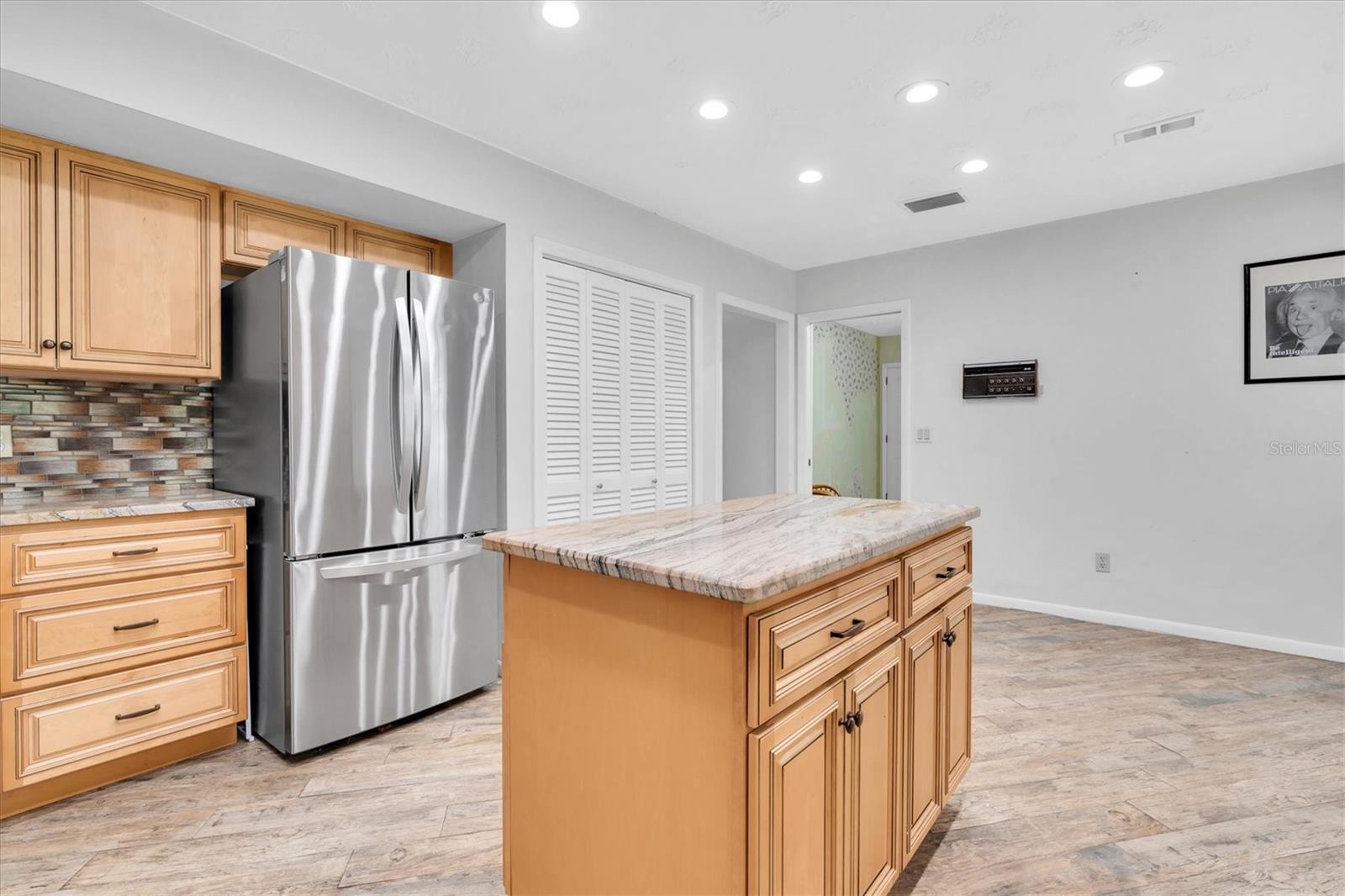 Image 9 of 66 For 13533 Bay Lake Lane