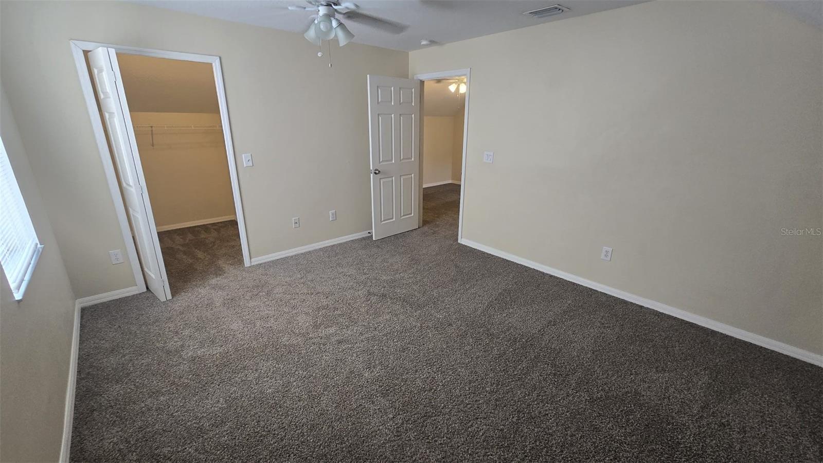 Image 8 of 14 For 6213 Crickethollow Drive