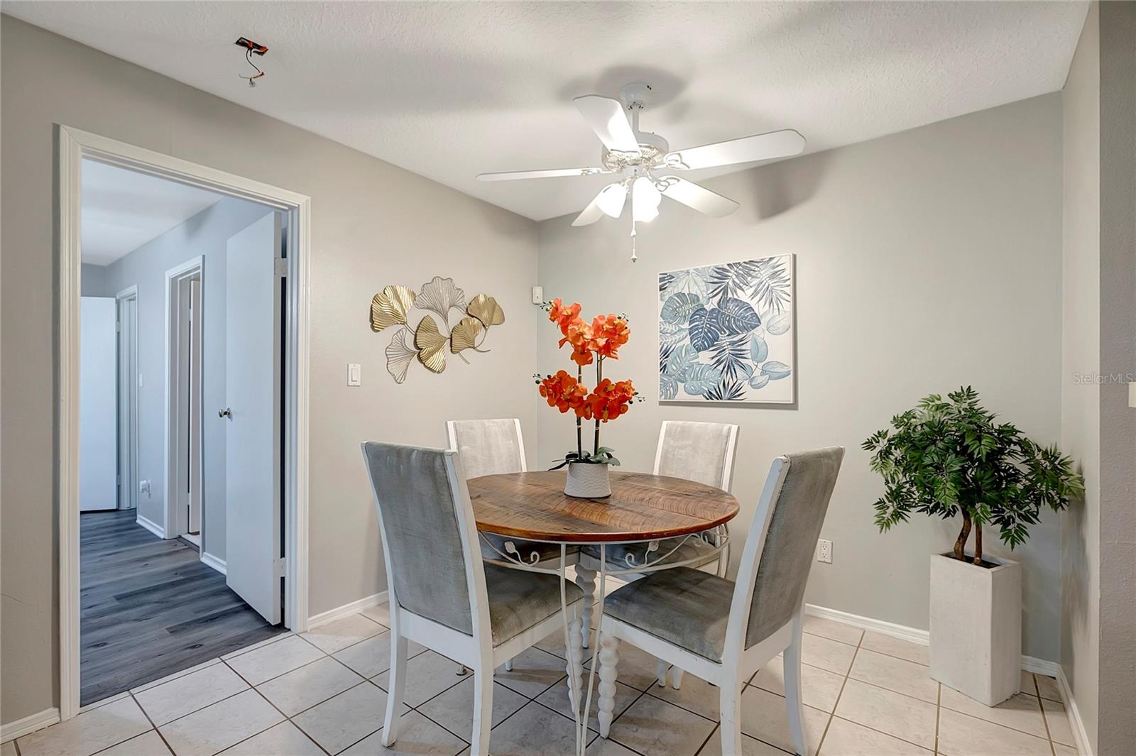 Image 10 of 25 For 1400 Gandy Boulevard N 1504