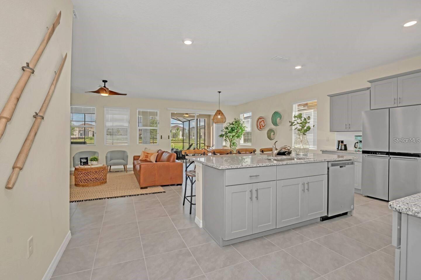 Image 11 of 26 For 7634 Oakmoss Loop