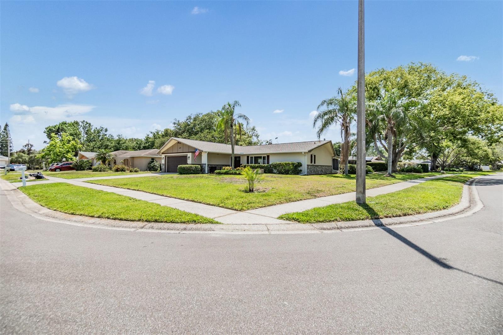Details for 2724 Ashwood Court, CLEARWATER, FL 33761