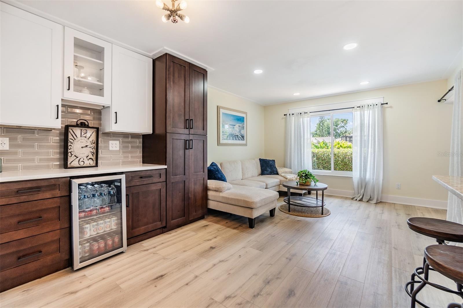 Image 13 of 36 For 2724 Ashwood Court