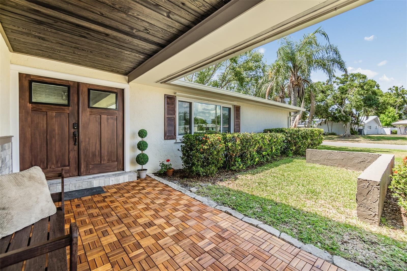 Image 2 of 36 For 2724 Ashwood Court