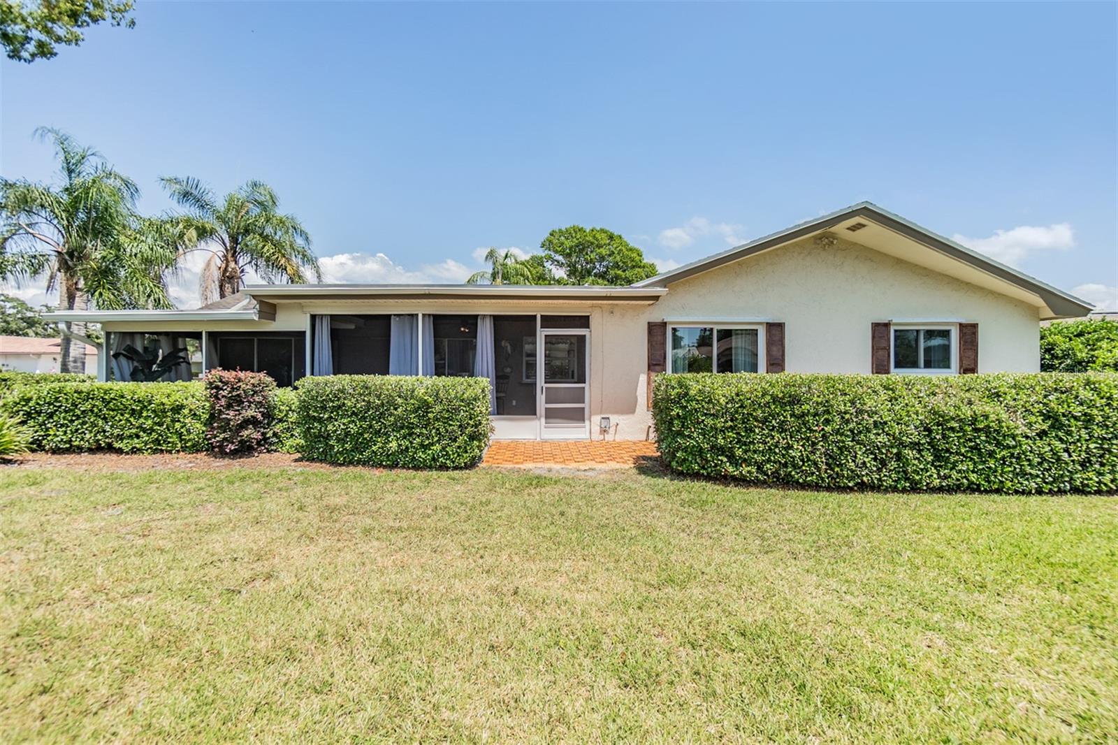 Image 30 of 36 For 2724 Ashwood Court