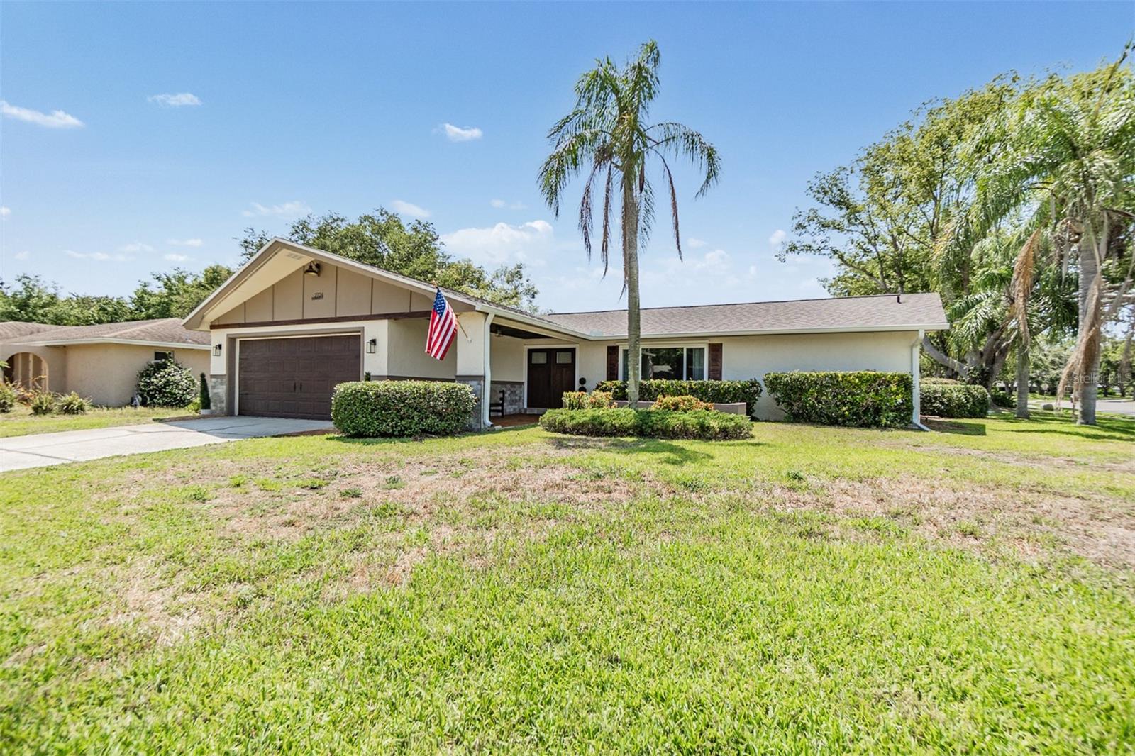 Image 33 of 36 For 2724 Ashwood Court