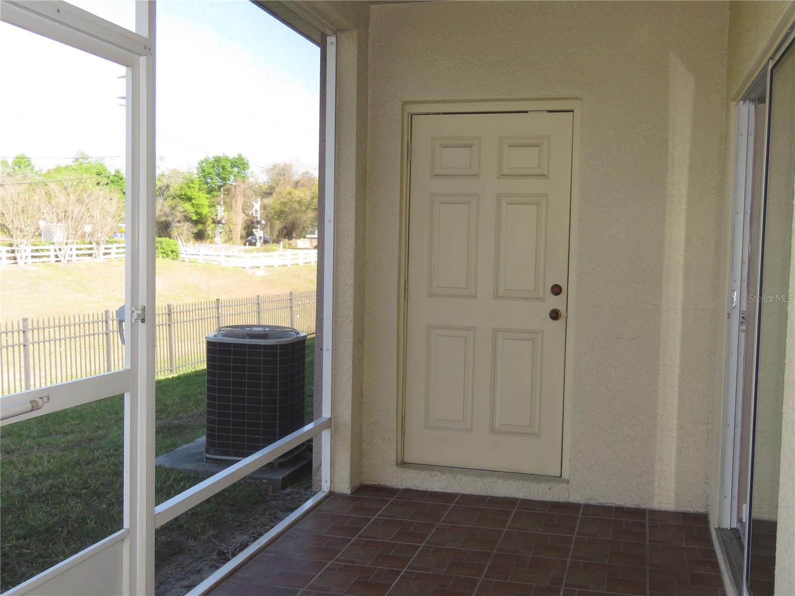 Image 6 of 14 For 532 Golden Tree Place