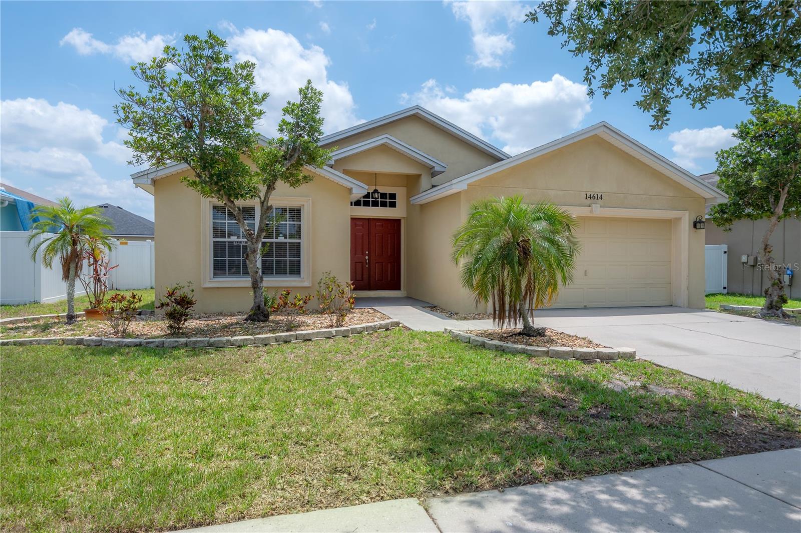 Details for 14614 Rannoch Moor Place, WIMAUMA, FL 33598