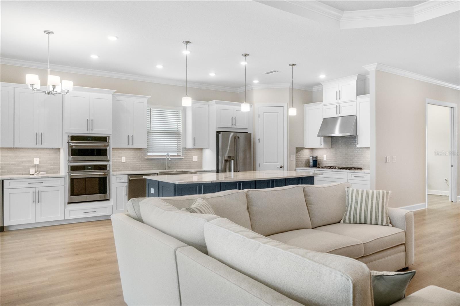 Image 21 of 69 For 15817 San Lazzaro Avenue