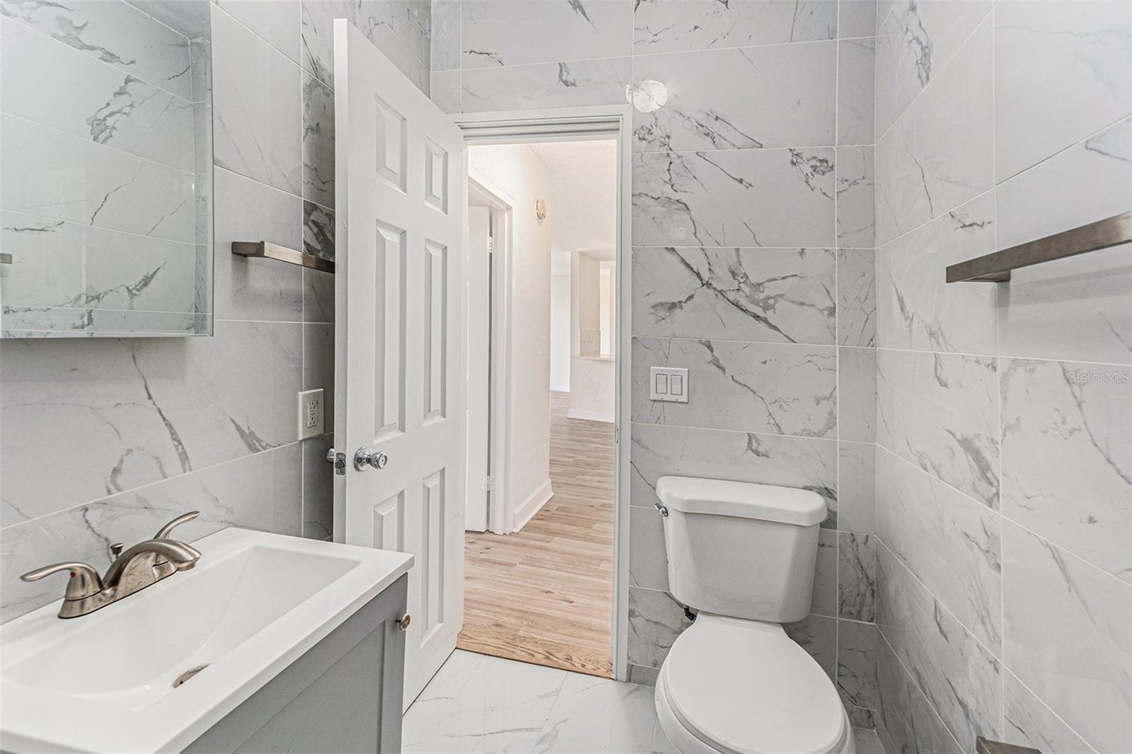 Image 20 of 27 For 3315 58th Avenue S 605