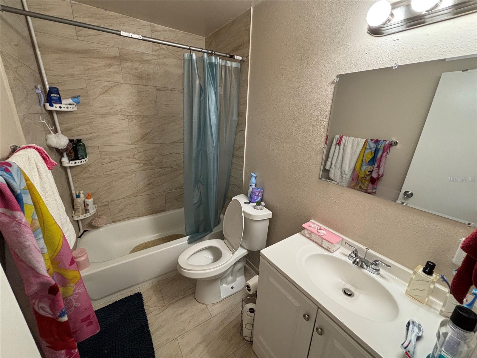 Image 12 of 19 For 5901 Gibson Avenue