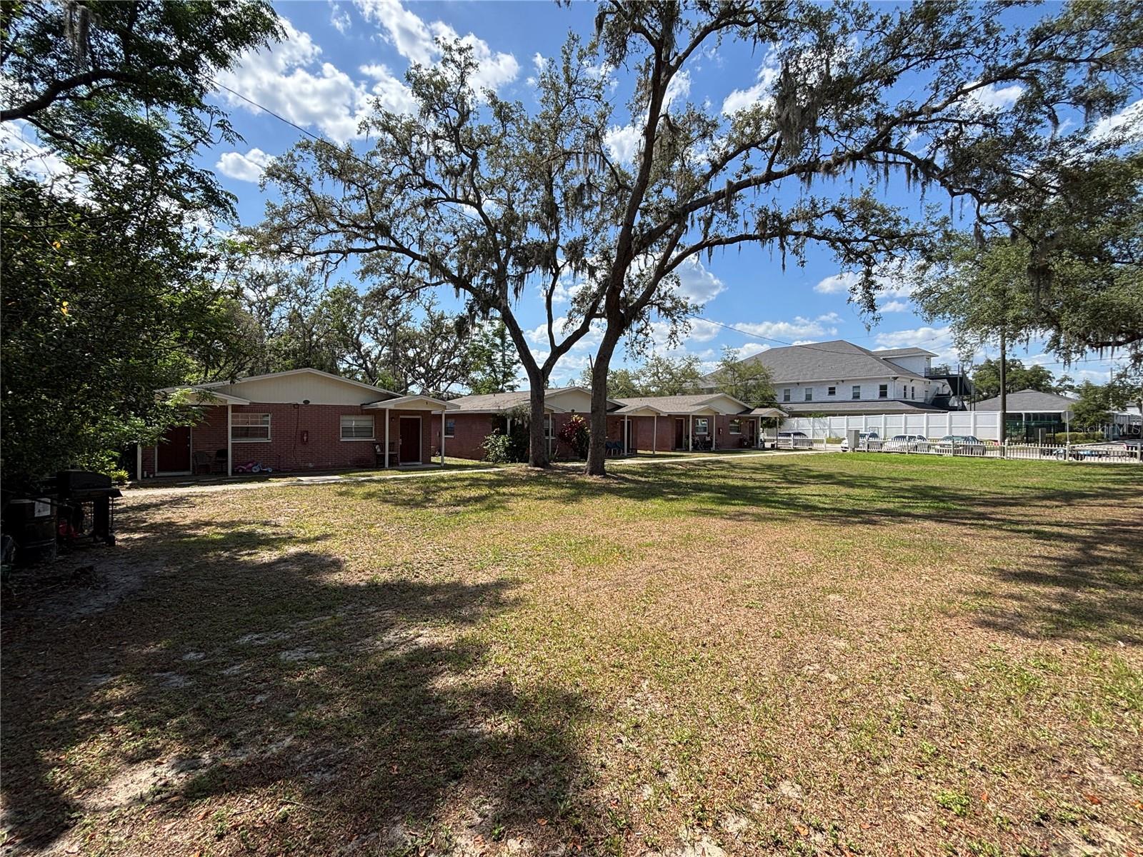 Image 6 of 19 For 5901 Gibson Avenue