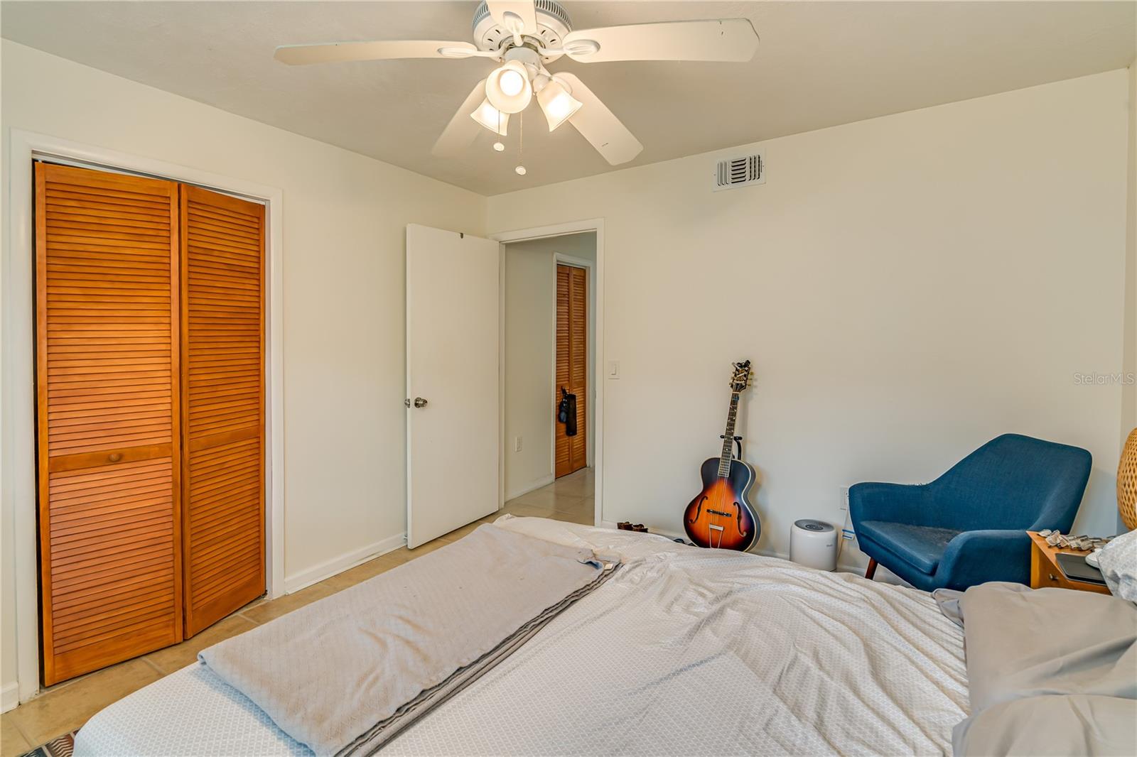 Image 11 of 30 For 9481 Highland Oak Drive 710