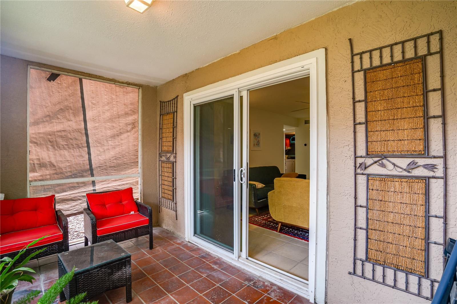 Image 21 of 30 For 9481 Highland Oak Drive 710