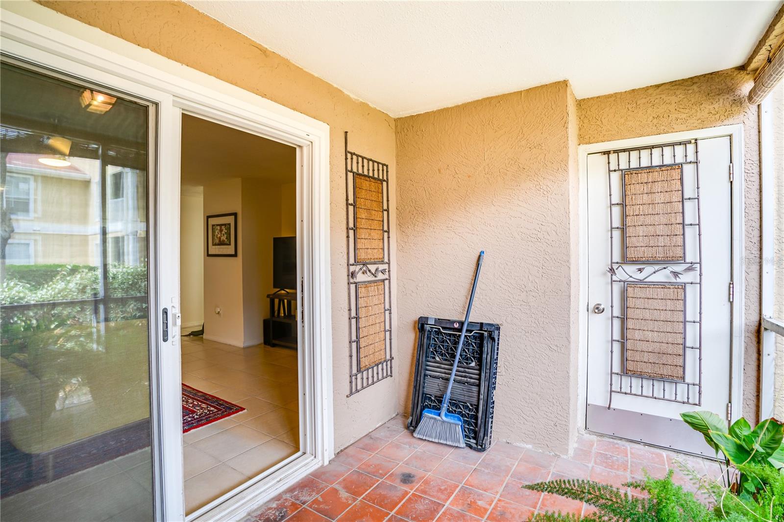 Image 22 of 30 For 9481 Highland Oak Drive 710