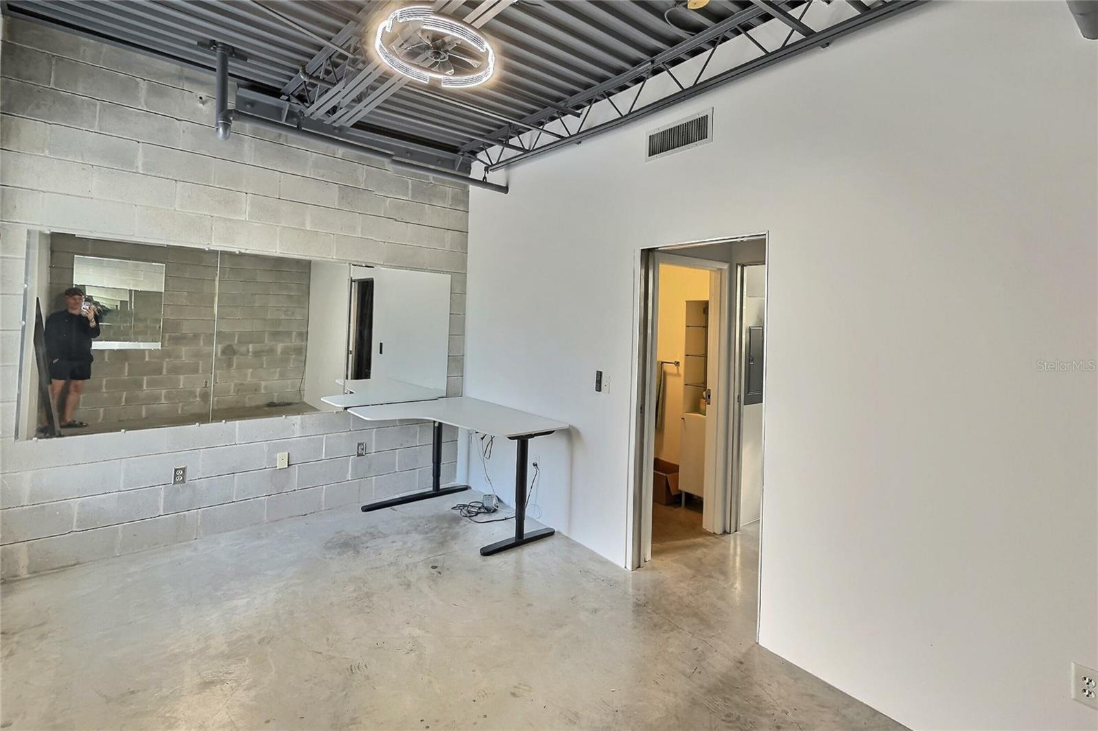 Image 11 of 28 For 217 12th Street 114