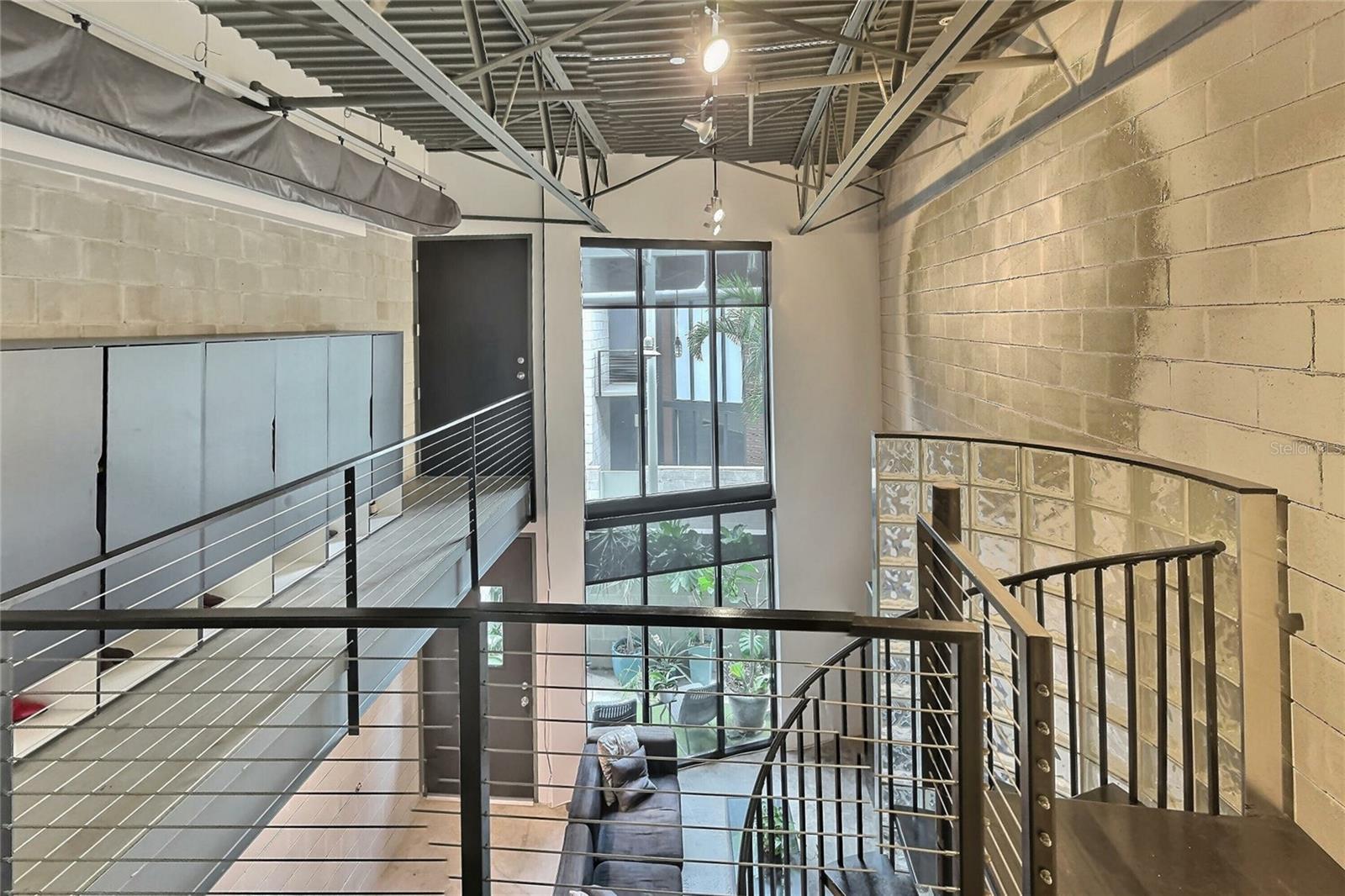 Image 15 of 28 For 217 12th Street 114