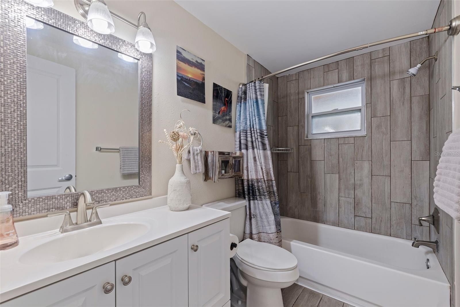 Image 20 of 52 For 2401 66th Avenue S