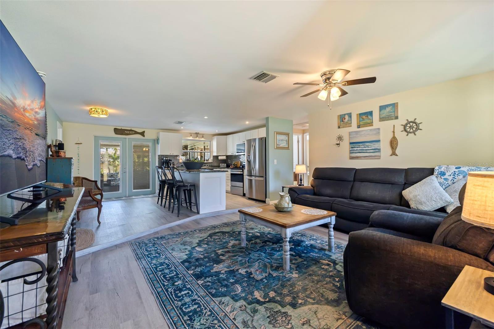 Image 4 of 52 For 2401 66th Avenue S