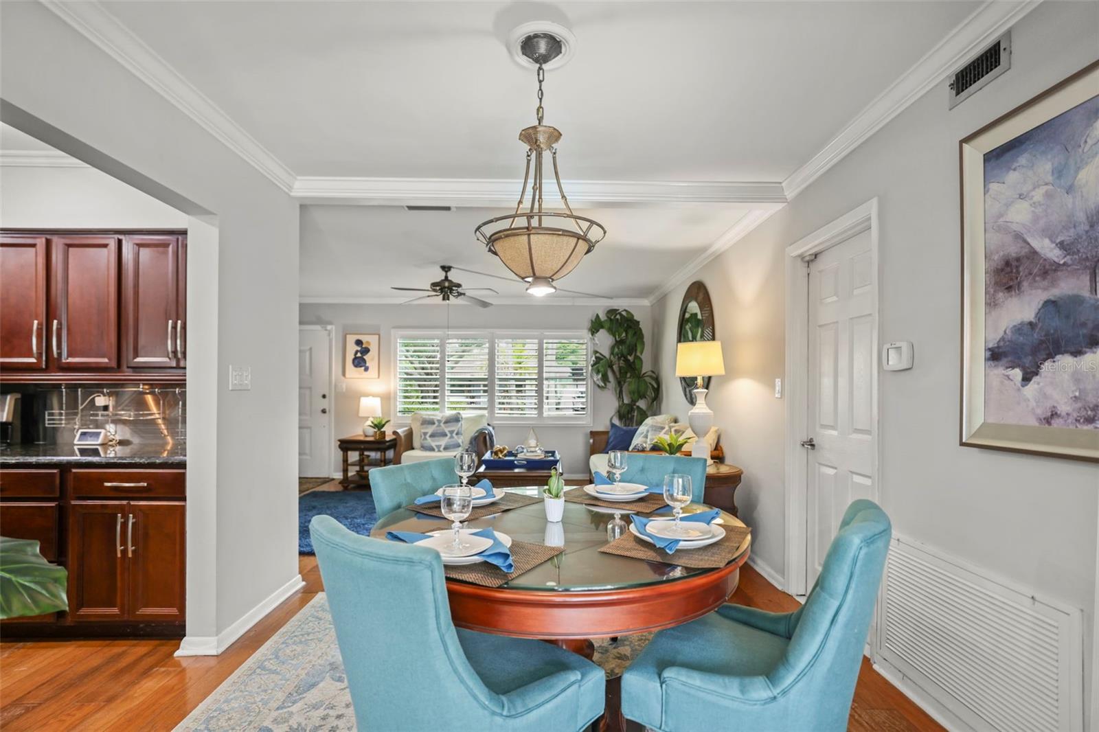 Image 11 of 54 For 811 Woodley Road