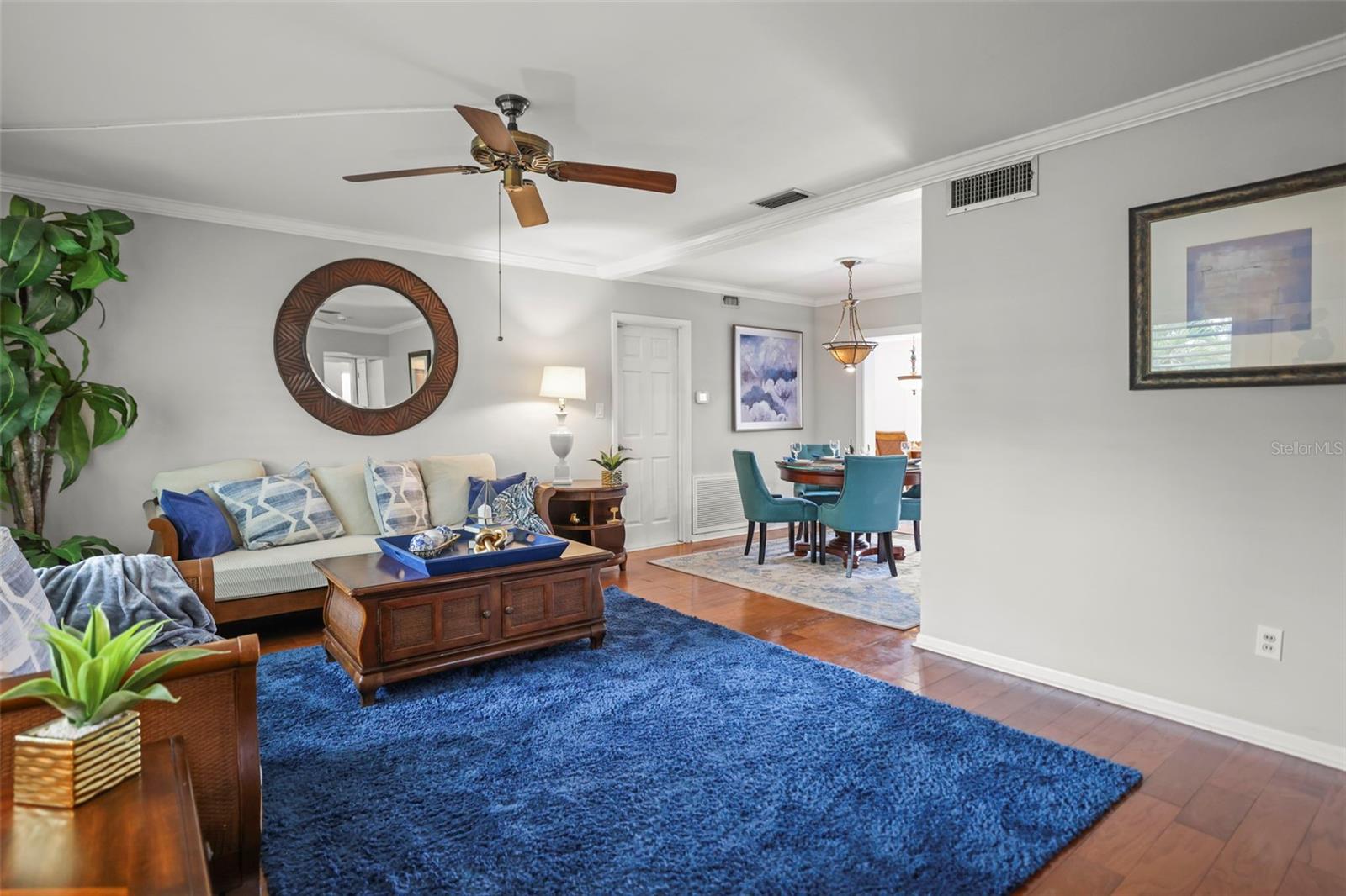Image 6 of 54 For 811 Woodley Road