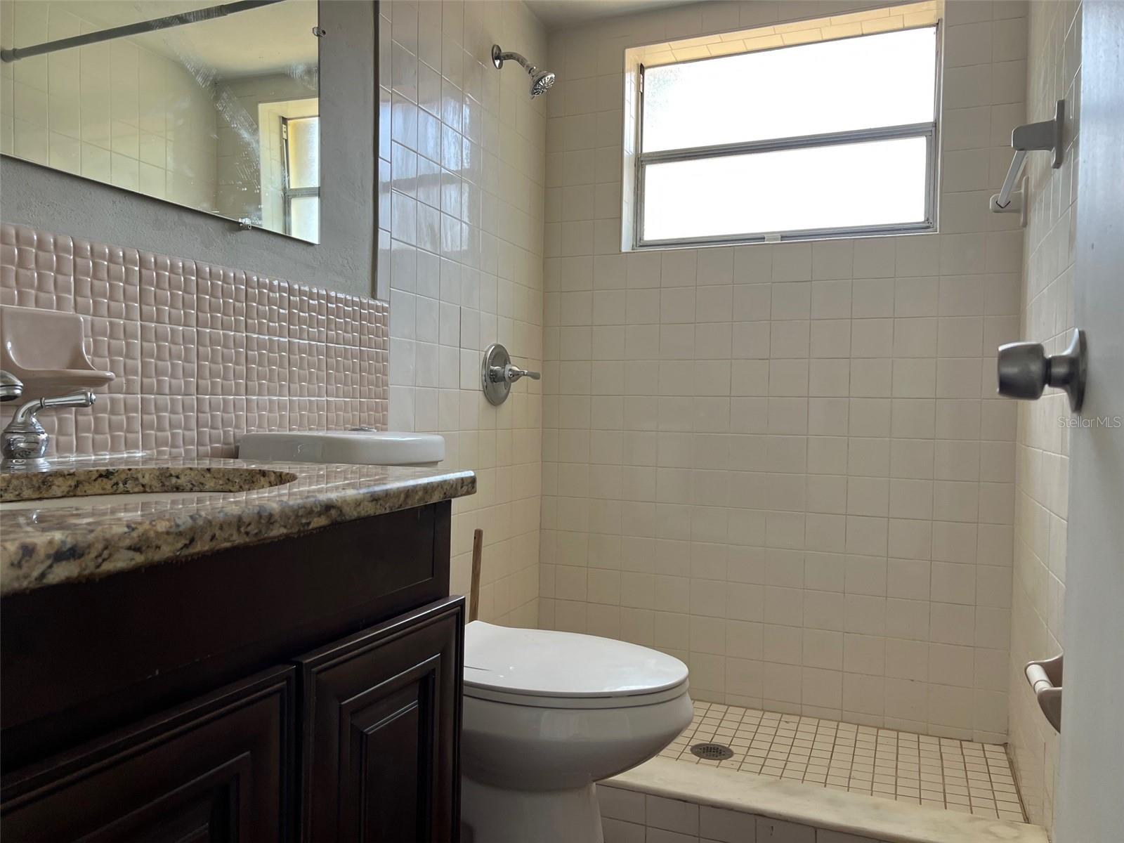 Listing photo id 16 for 7510 Sequoia Drive