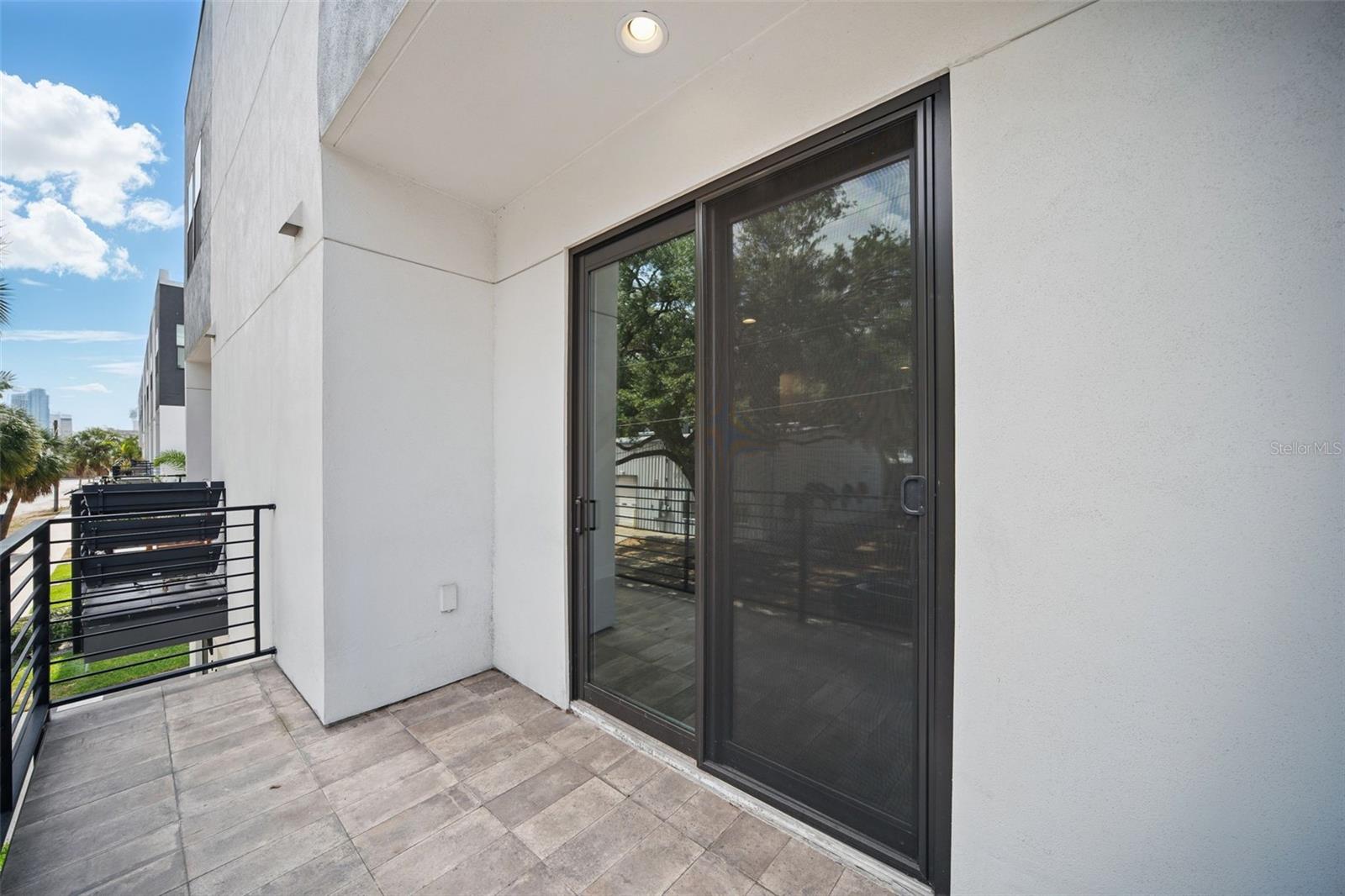 Image 12 of 41 For 1316 Carmen Street 2