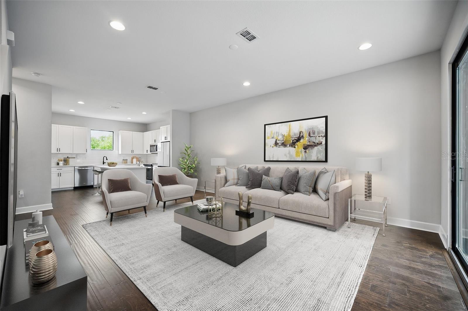 Image 7 of 41 For 1316 Carmen Street 2
