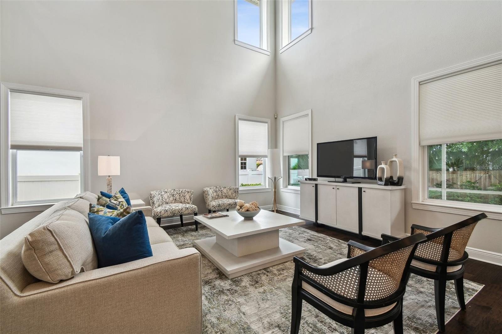 Image 18 of 66 For 4206 Sevilla Street