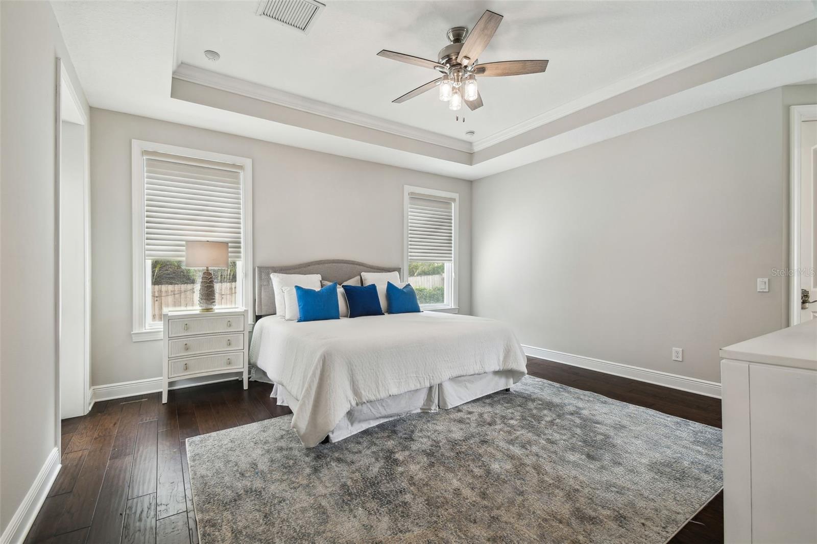 Image 5 of 66 For 4206 Sevilla Street