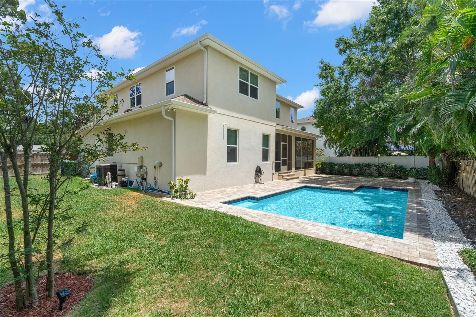 Image 8 of 66 For 4206 Sevilla Street