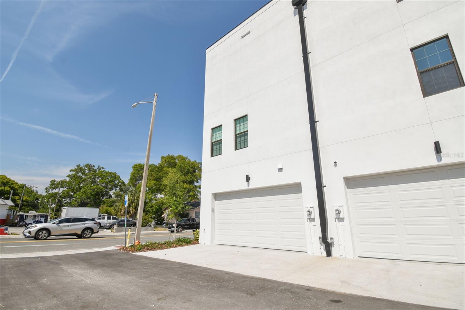 Image 37 of 41 For 2758 5th Avenue S