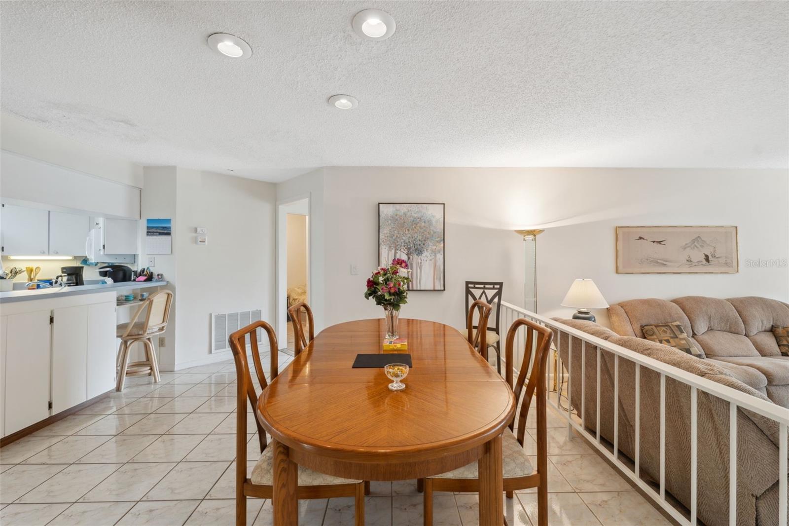 Image 11 of 84 For 3942 Trophy Boulevard