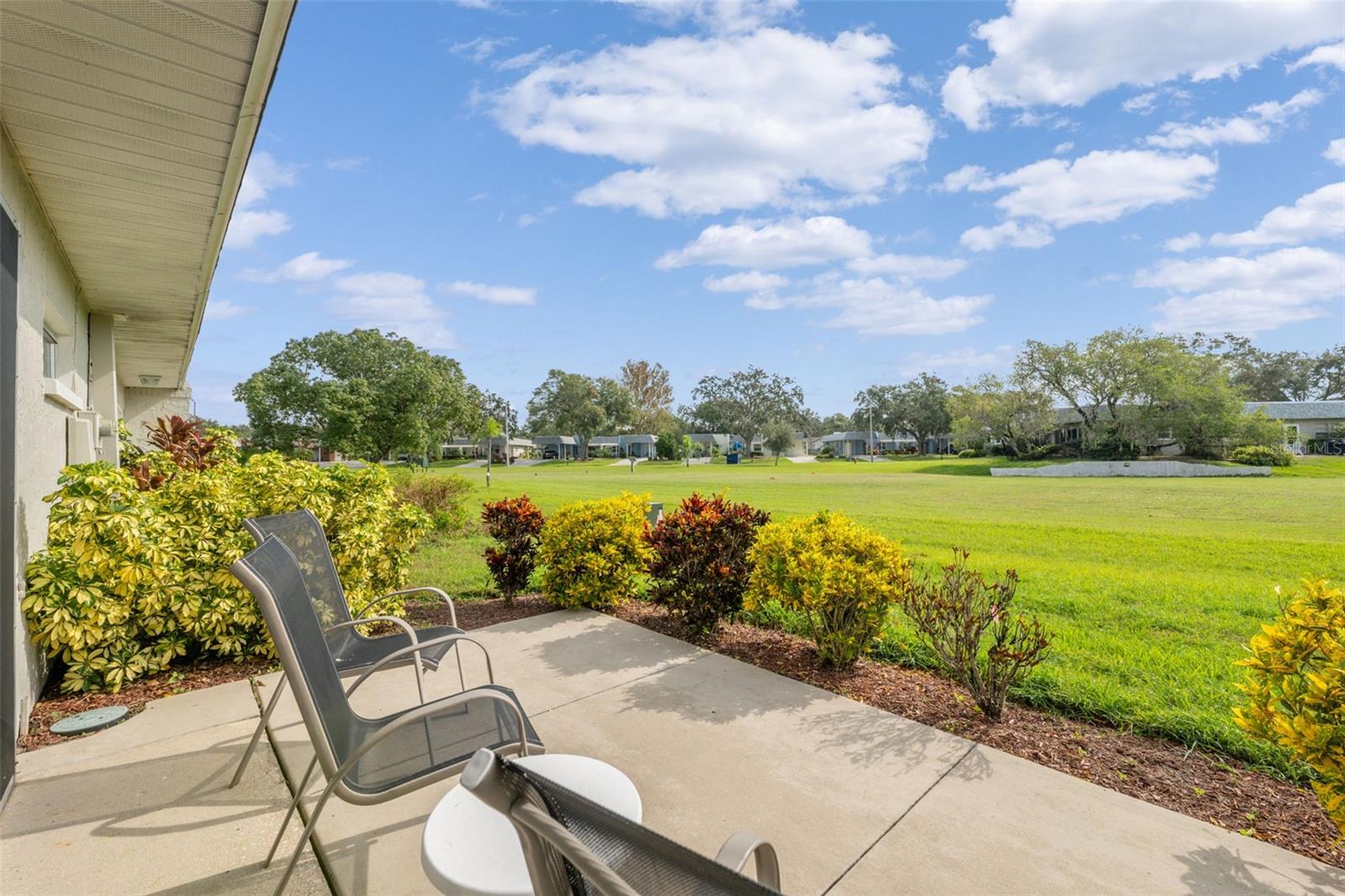 Image 40 of 84 For 3942 Trophy Boulevard